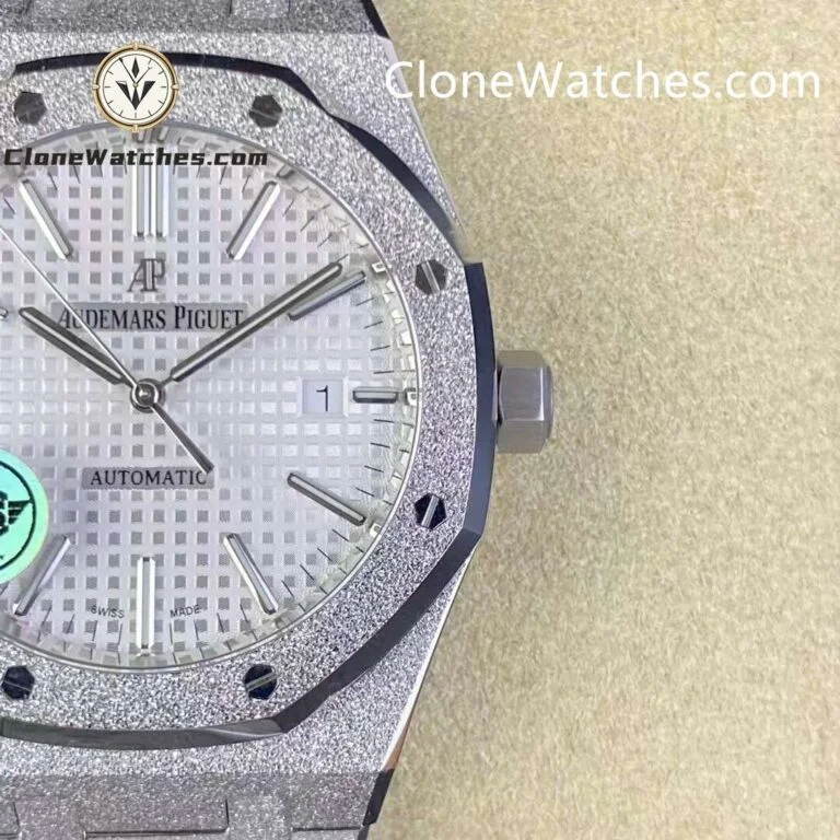 Audemars Piguet Super Clone Watches 1:1 Royal Oak Black & Silver Dial 26239BC Selfwinding Chronograph - Image 2