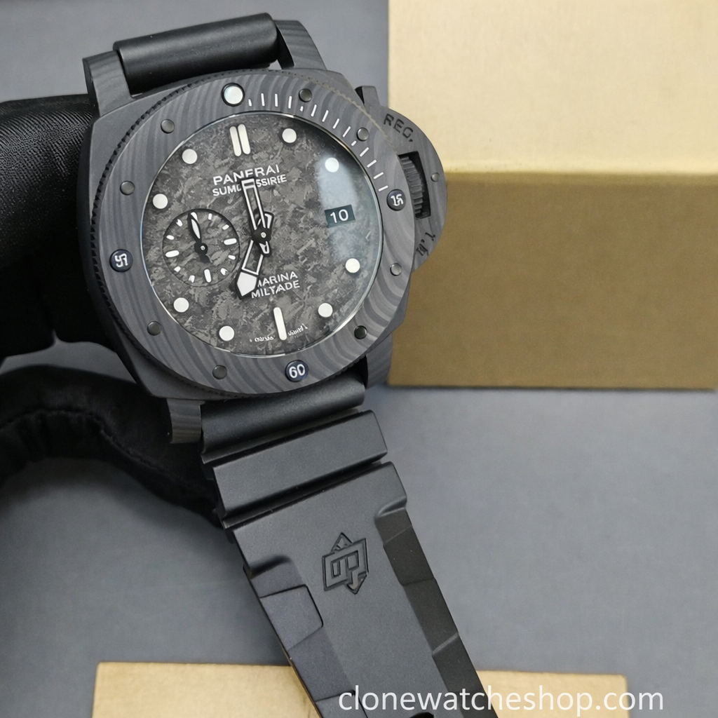 Panerai 1:1 Submersible Marina Militare Carbotech PAM 00979 - Image 5