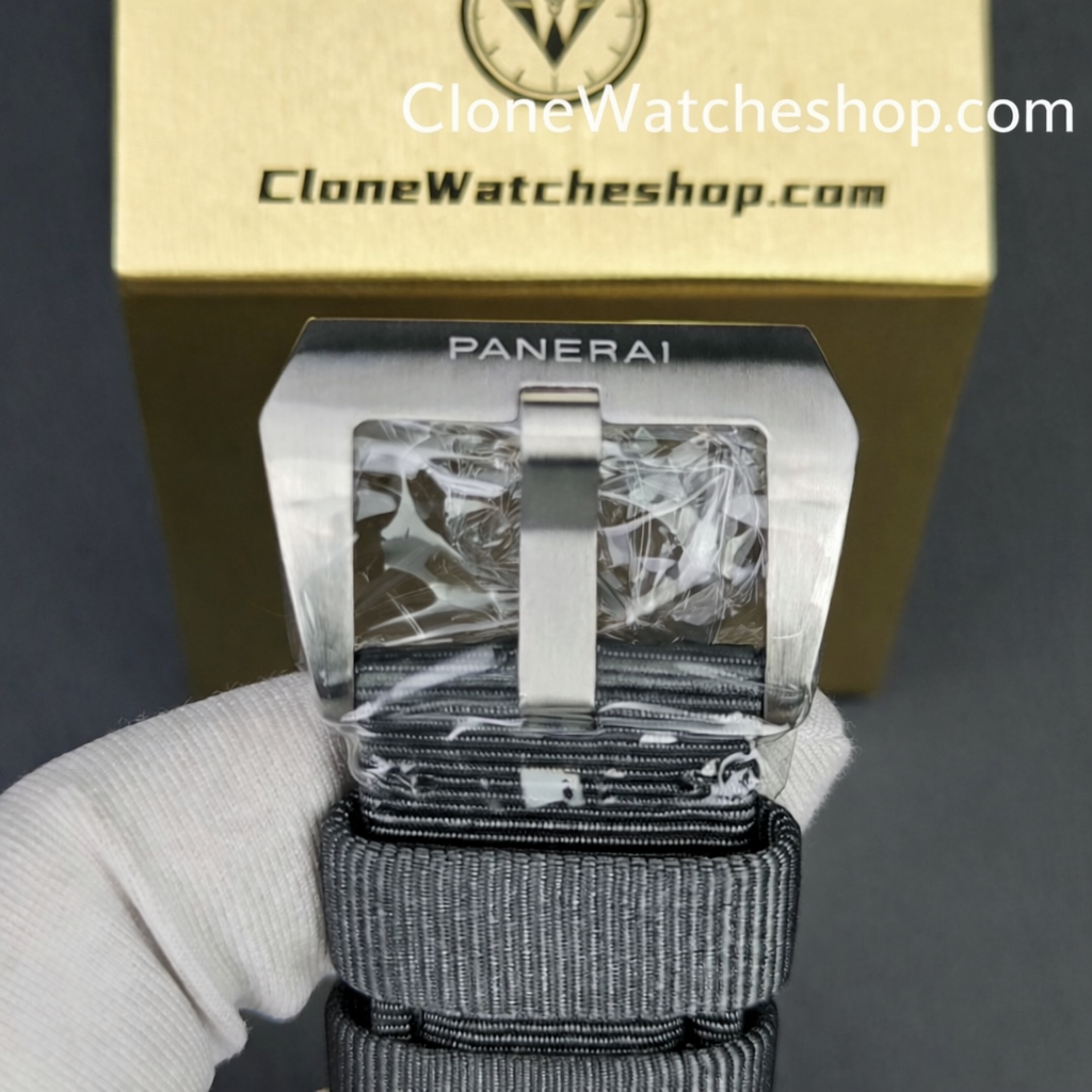 Panerai Super Clone Watches 1:1 Submersible Luna Rossa CarboTech GMT America’s Cup PAM 01039 - Image 2