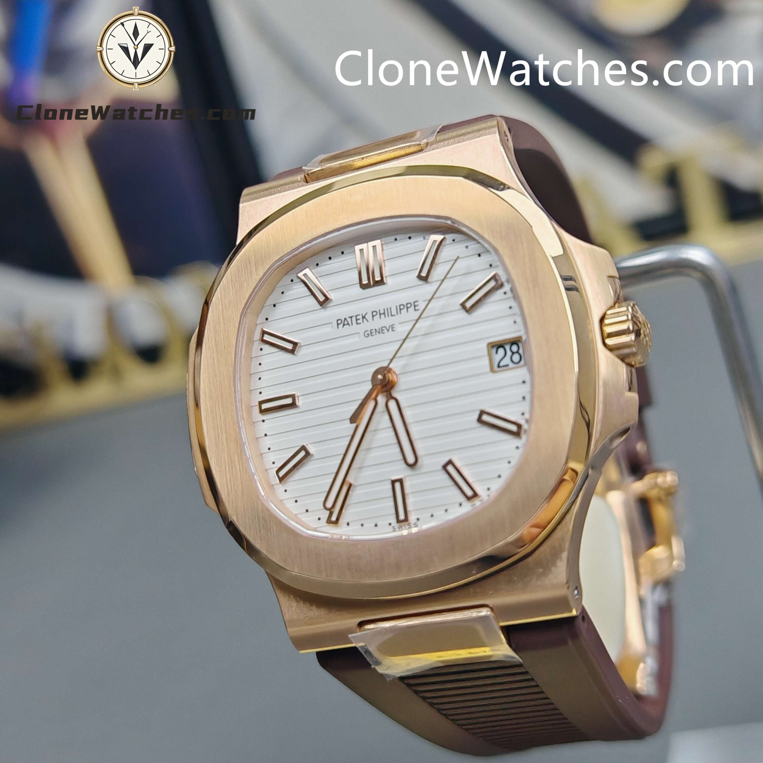 Patek Philippe Super Clone Watches 1:1 Nautilus 5711/1R White Dial Brown Rubber Strap - Image 4
