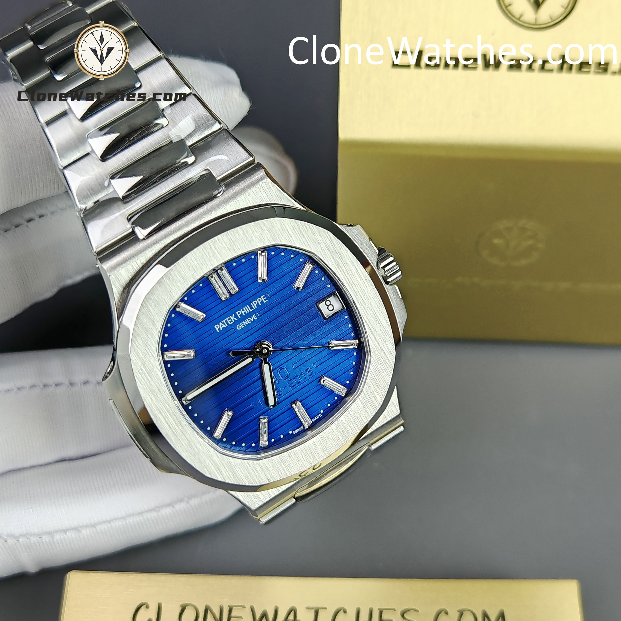 Patek Philippe Super Clone Watches 1:1 40th Anniversary Nautilus 5711 - Image 5